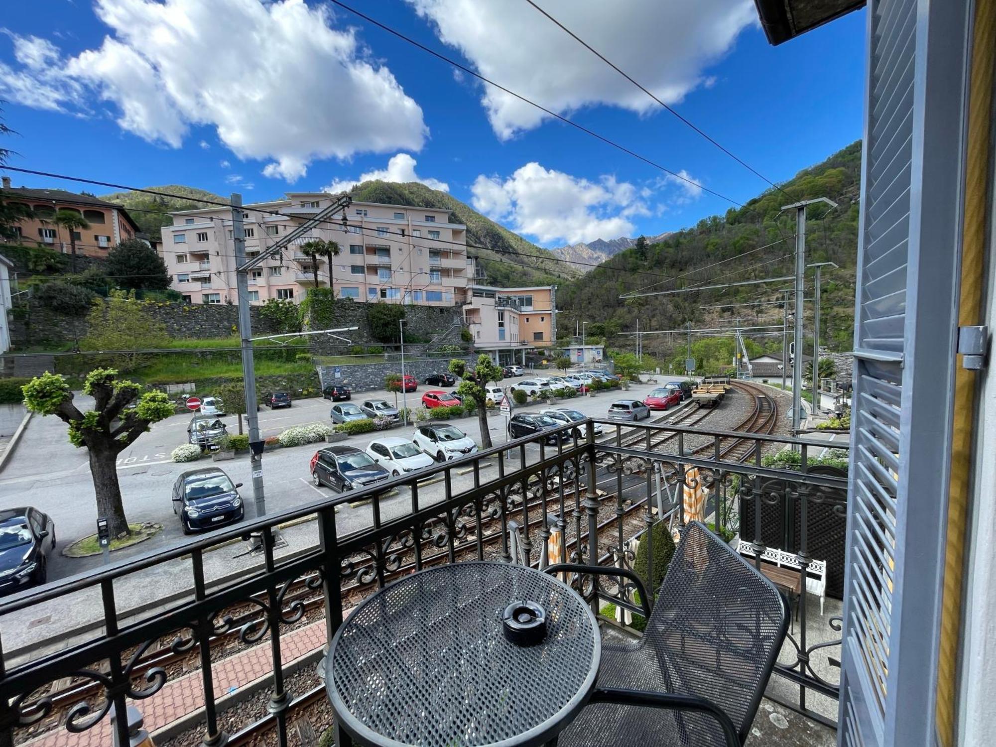 Ristorante Della Stazione Da Yanelo Bed and Breakfast Intragna Eksteriør billede